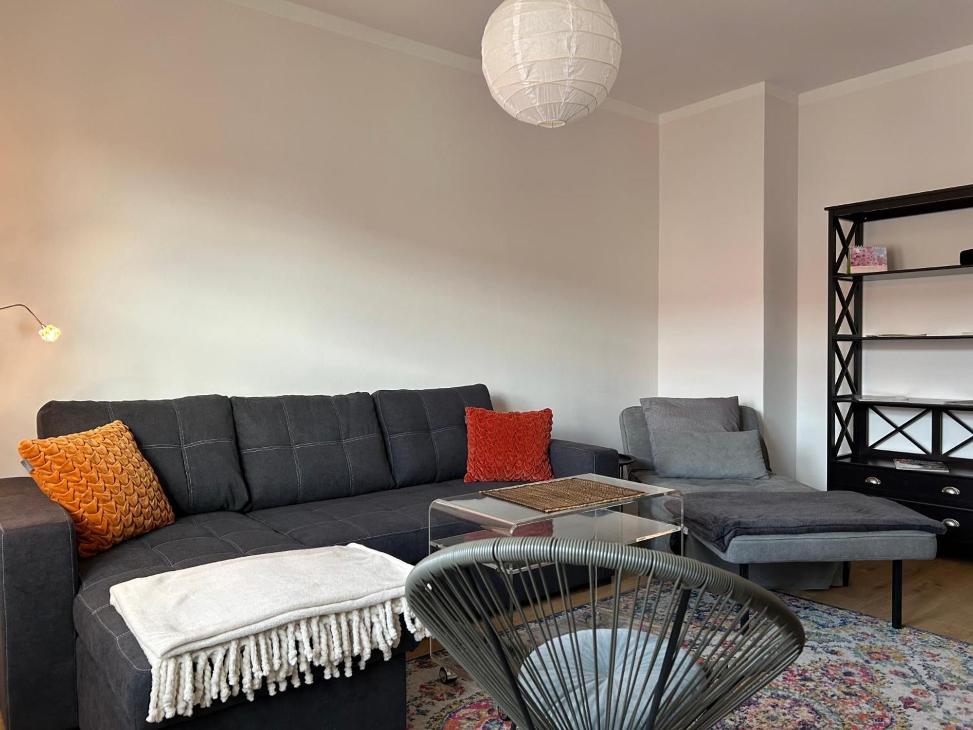 Schoene Neue 4 Zimmer Wohnung Mit Sued-Balkon Bis 8 Personen Νάουμπουργκ Εξωτερικό φωτογραφία